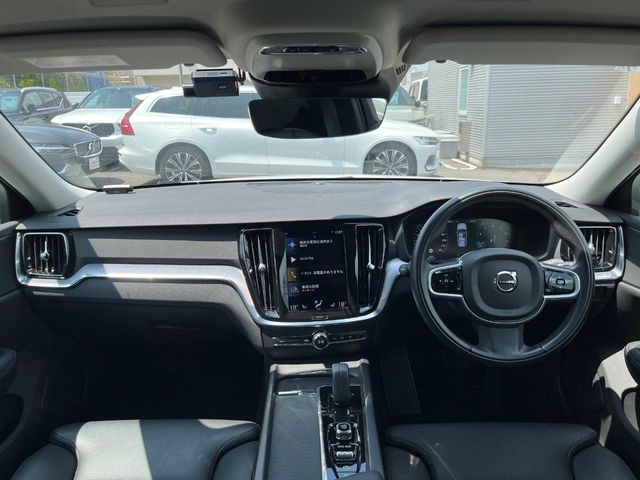V60B4 モメンタム
