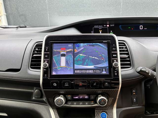 セレナ1.2 e-POWER ハイウェイスターV