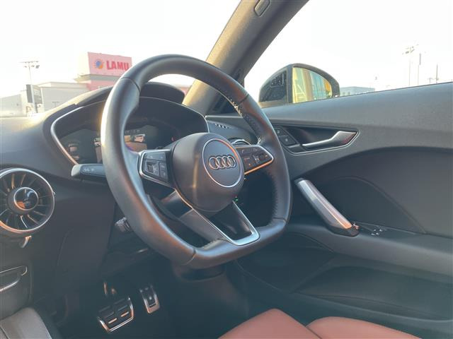 TTクーペ40 TFSI