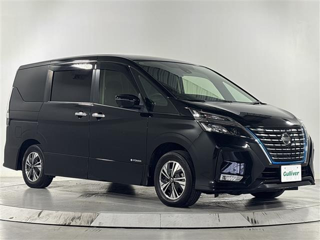 セレナ1.2 e-POWER ハイウェイスターV