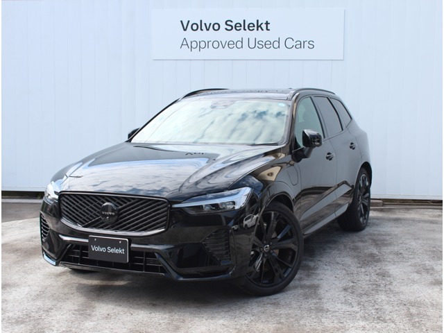 XC60ウルトラ T6 AWD プラグイン ハイブリッド ブラック エディション 4WD
