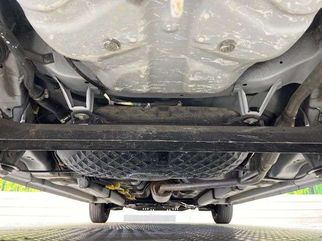 下回りがきれいなうちに、防錆加工の施工がオススメ。降雪地域はもちろん、沿岸部にお住いの方や、趣味でマリン・ウィンタースポーツをされる方にご好評いただいております。