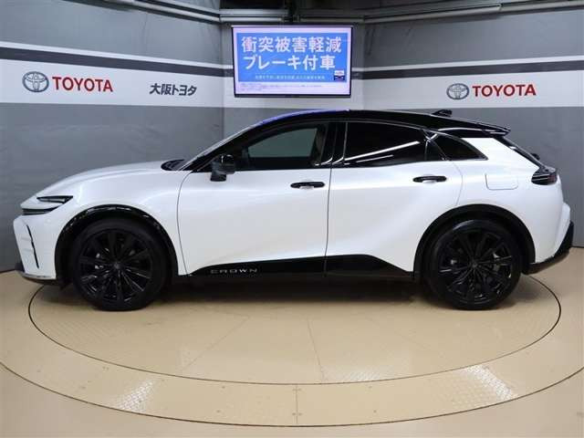 クラウンスポーツ2.5 Z E-Four 4WD