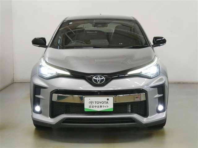 C-HRハイブリッド 1.8 S GR スポーツ