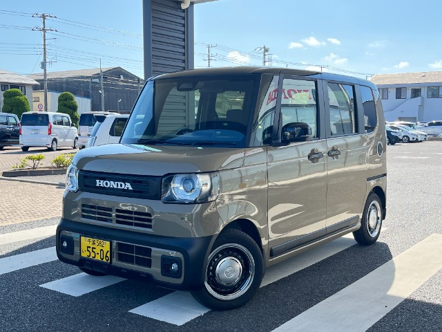 N-BOXジョイ 2トーン