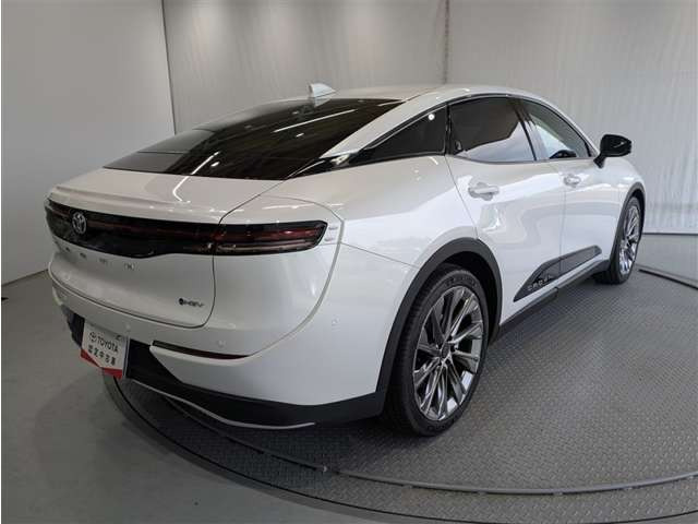 クラウンクロスオーバー2.5 Z E-Four 4WD