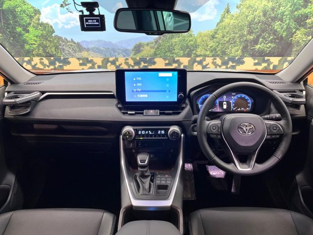 RAV42.0 G 4WD