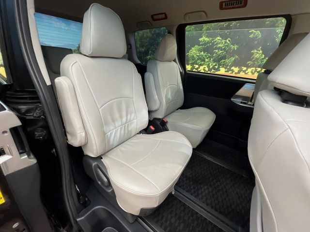 ���ڒ����̓E�H�[�N�X���[�ƂȂ��Ă���܂��B���ڂƎO��ڂ̈ړ�����~�肪�Ƃ��Ă��y�ɂȂ�̂ŁA���~��̍ۂ��X�g���X�������邱�Ƃ͂���܂����