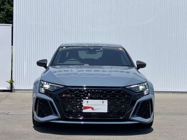 RS3セダン2.5 4WD