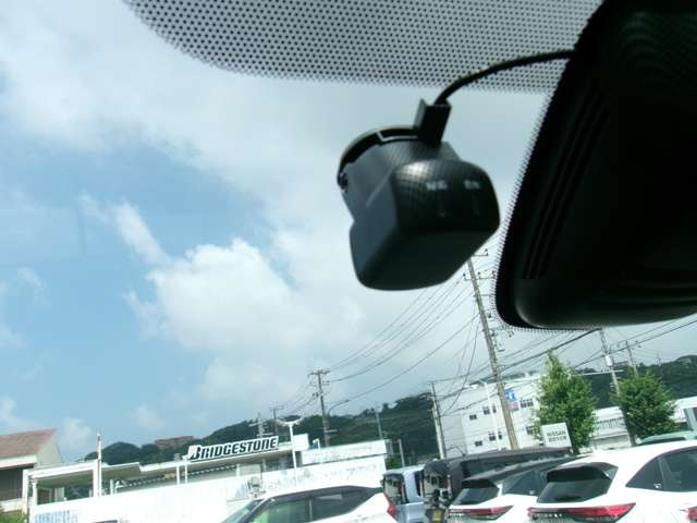セレナ2.0 ハイウェイスターV