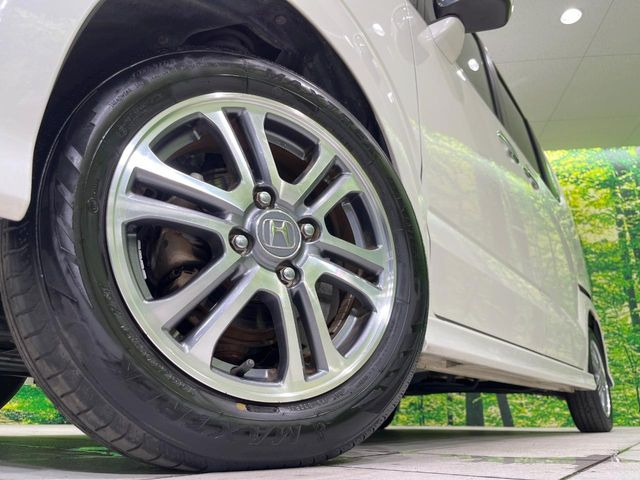�y����14�C���`�A���~�z�C�[���z�O�ςɃ}�b�`���������A���~�z�C�[���𑕒����Ă���܂��B�e��ЊO�A���~�z�C�[����A�X�^�b�h���X�^�C�����戵�����Ă���܂��B���񂲑��k����������