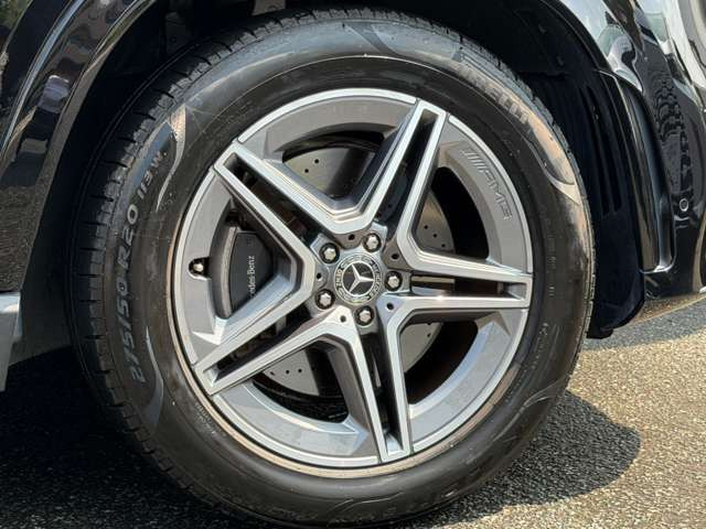 ����21�C���`�A���~�z�C�[���E�����Z�f�X���S����L�����p�[�B