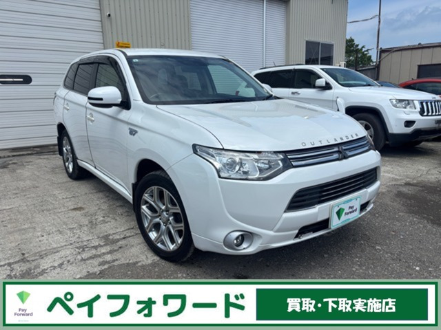 アウトランダーPHEV2.0 G セイフティパッケージ 4WD