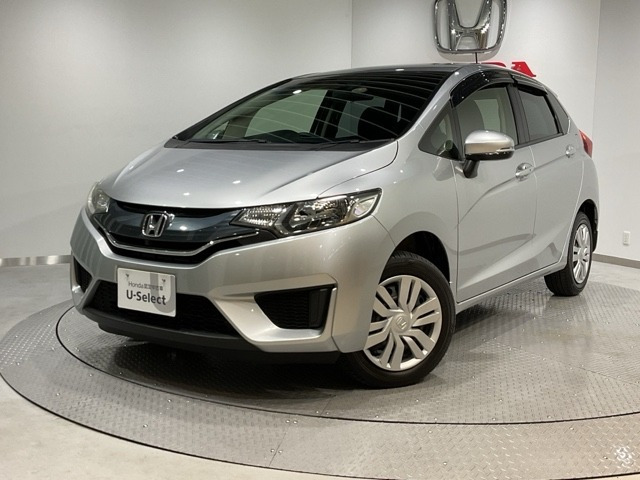 フィット1.3 13G Fパッケージ 4WD