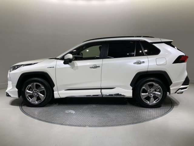 RAV42.5 ハイブリッド G E-Four 4WD
