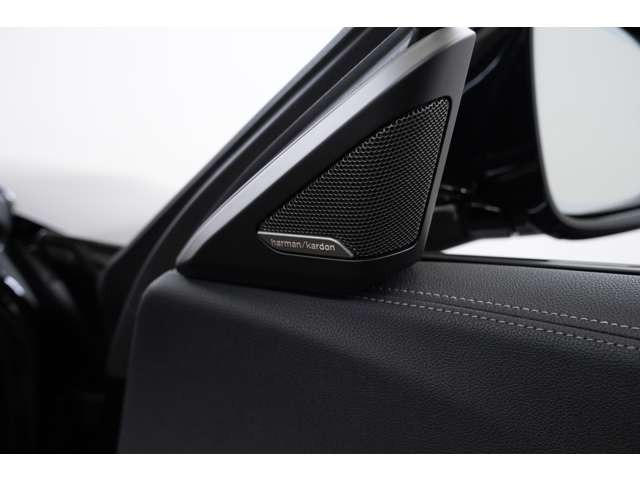 harman/kardon�T���E���h�T�E���h�V�X�e�� �𑕔��B���͂̂���T�E���h�����y���݂��������܂��B