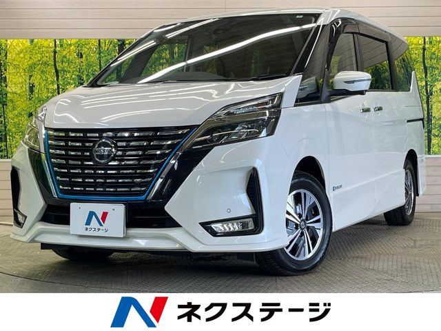 セレナ1.2 e-POWER ハイウェイスターV