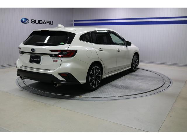 レヴォーグ1.8 STI スポーツ EX 4WD