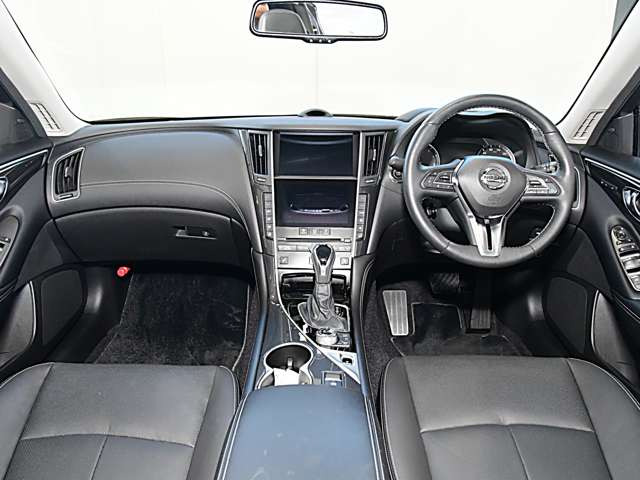 スカイライン3.5 ハイブリッド GT タイプP 4WD