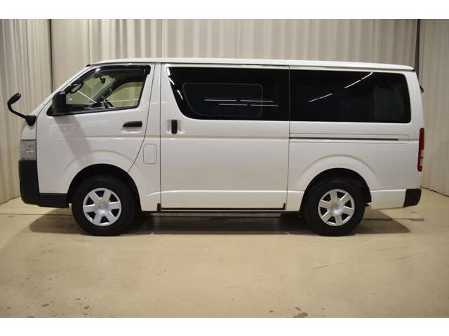 ハイエースバン2.8 DX ロング ディーゼル 4WD