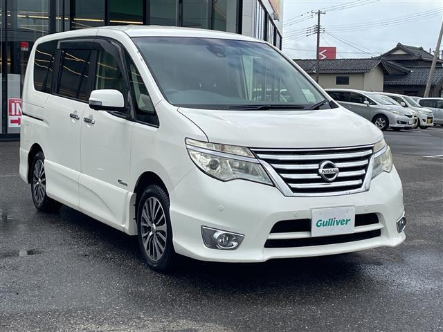セレナ2.0 ハイウェイスター S-HYBRID