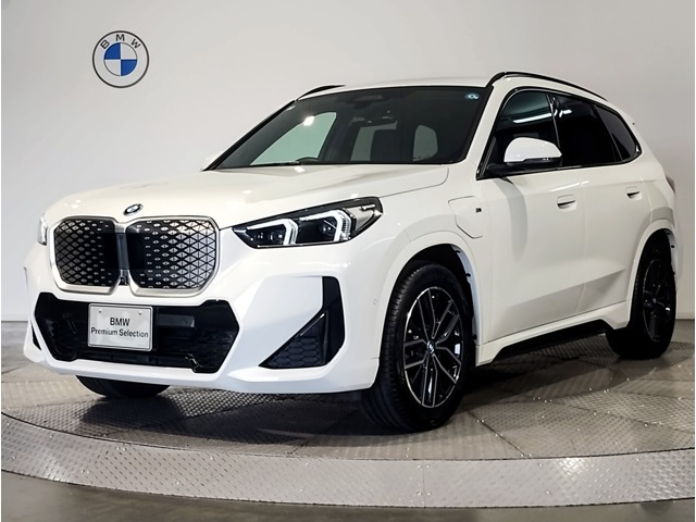 iX1xドライブ30 Mスポーツ 4WD