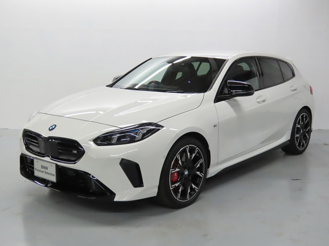 1シリーズM135 xドライブ 4WD