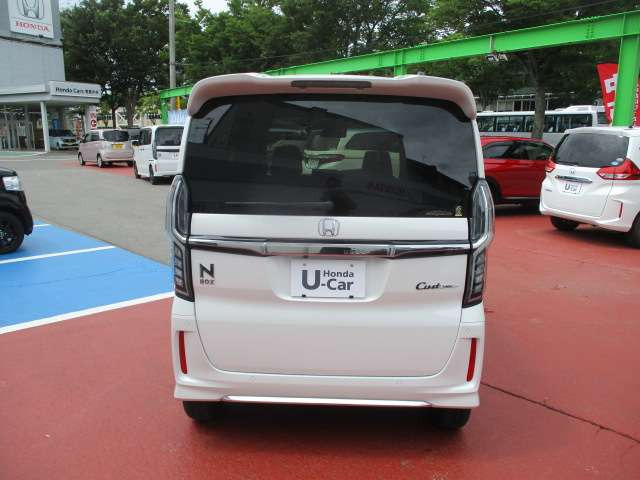 N-BOXカスタムL 4WD