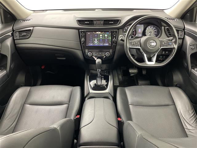 エクストレイル2.0 20Xi 4WD