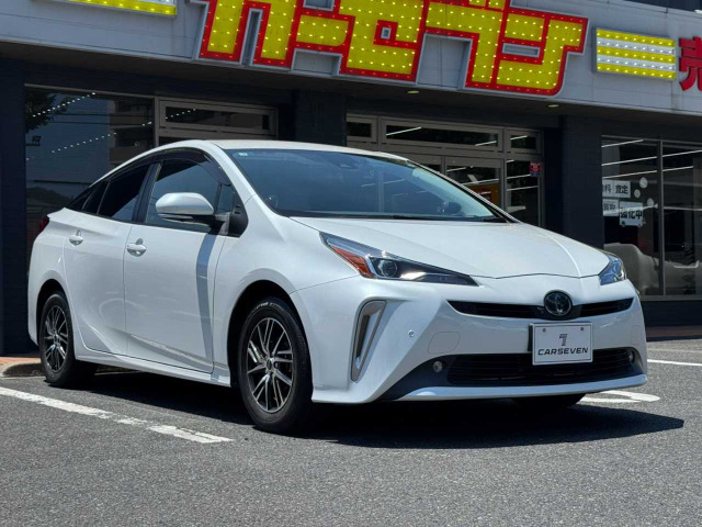 プリウス1.8 S セーフティ プラスII
