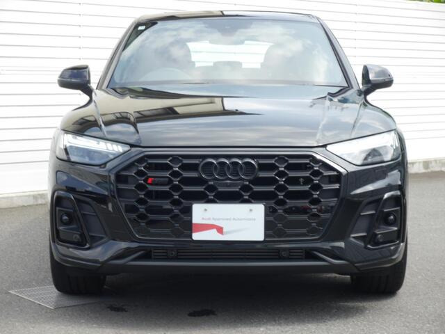 SQ5スポーツバック3.0 4WD