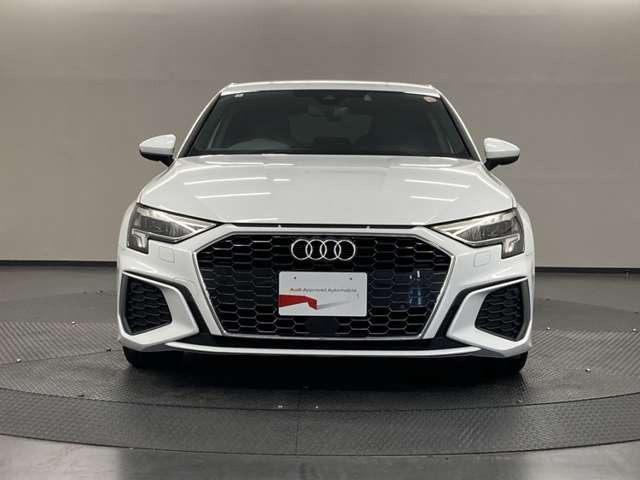 A3スポーツバック30 TFSI Sライン