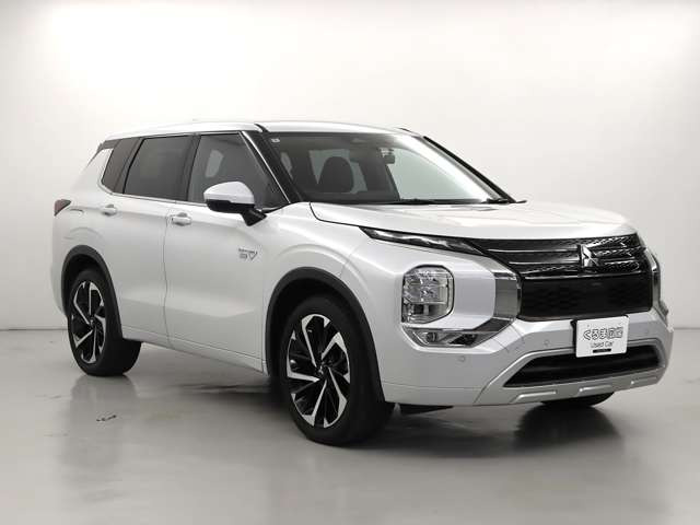 アウトランダーPHEV 2.4 P 4WD