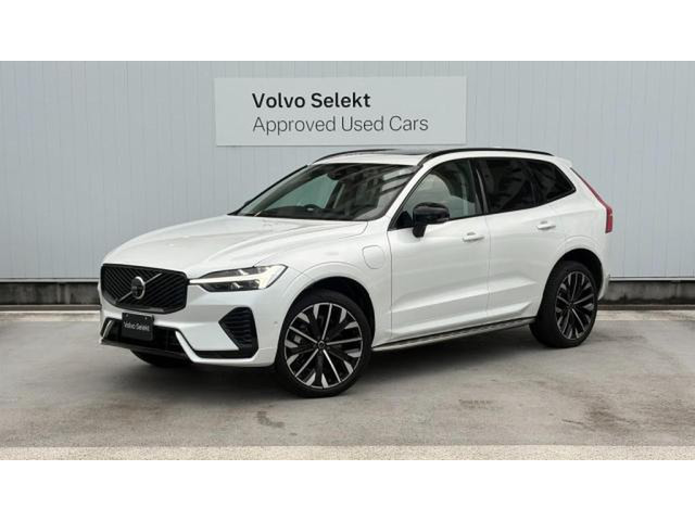 XC60ウルトラ T6 AWD プラグイン ハイブリッド 4WD