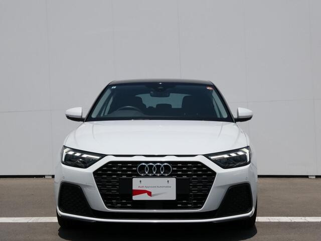 A1スポーツバック25 TFSI アドバンスド