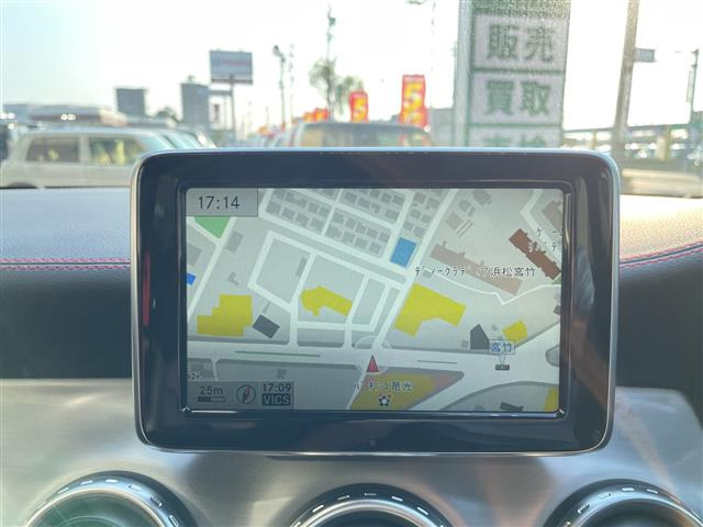 GLAクラスAMG GLA45 4マチック 4WD