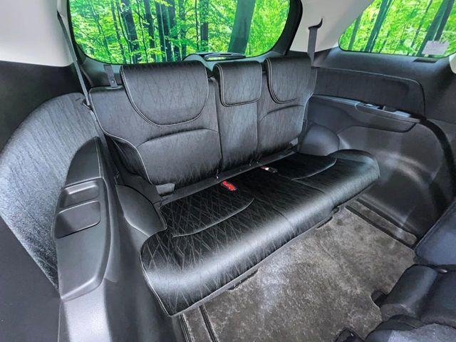 3��ڃV�[�g�͂�������ԗǍD����l�ł��������ƍ����Ē����܂��̂ŁA��l���ł̂��o���������N���N�ł��􂲉Ƒ��ŁA�C�̒m�ꂽ���ԂŁA�h���C�u�ɍs���̂��y���݂ł��ˁ�