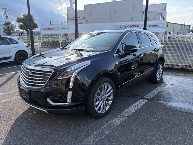 XT5クロスオーバープラチナム 4WD