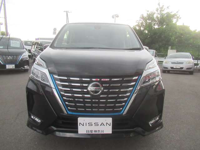 セレナ1.2 e-POWER ハイウェイスターV