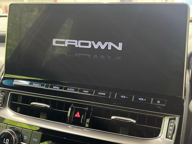 クラウンハイブリッド 2.5 RS アドバンス Four 4WD