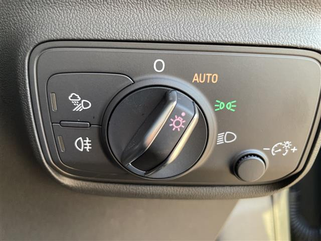 TTクーペ40 TFSI