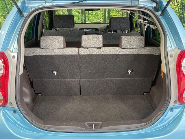 普段のお買い物や通勤、送迎等に十分な荷室スペースを確保しております。セカンドシートを倒すと、大きな荷物の積載も可能です♪