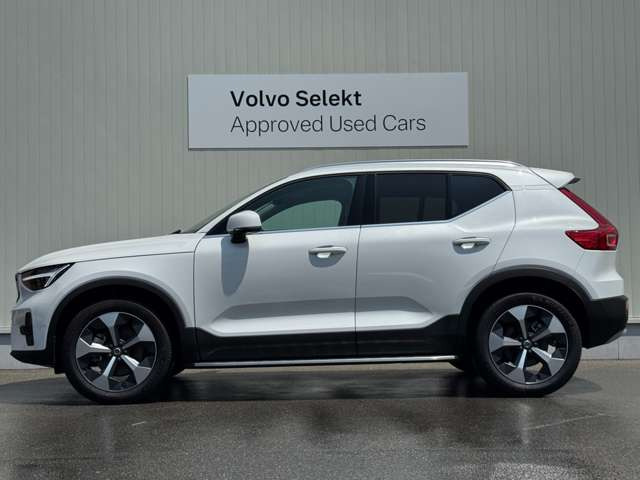XC40ウルトラ B4 AWD 4WD
