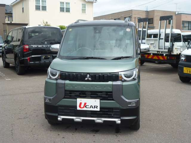 デリカミニT プレミアム 4WD