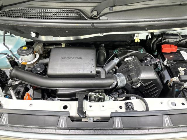 親切・丁寧な専門メカニックスタッフが応対!・車検・点検整備・事故等の修理などアフターサービスも安心。お車のカスタマイズもネクステージのサービススタッフまでご相談ください!