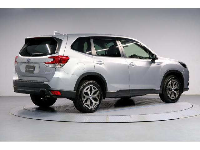 フォレスター2.0 ツーリング 4WD
