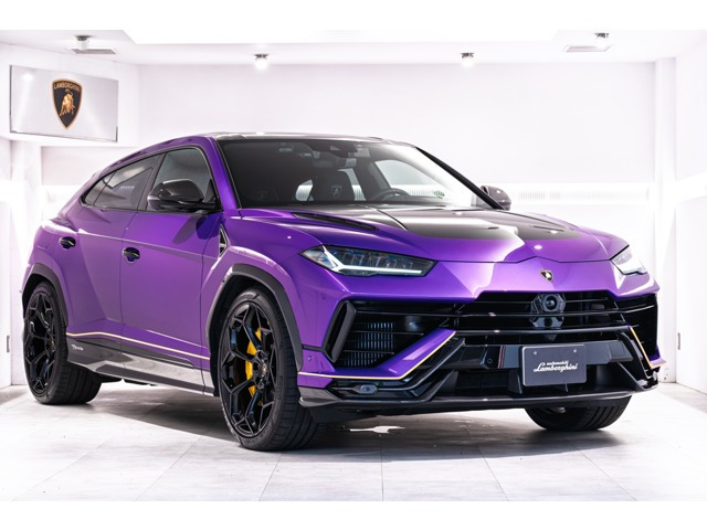 ウルスペルフォルマンテ 4WD