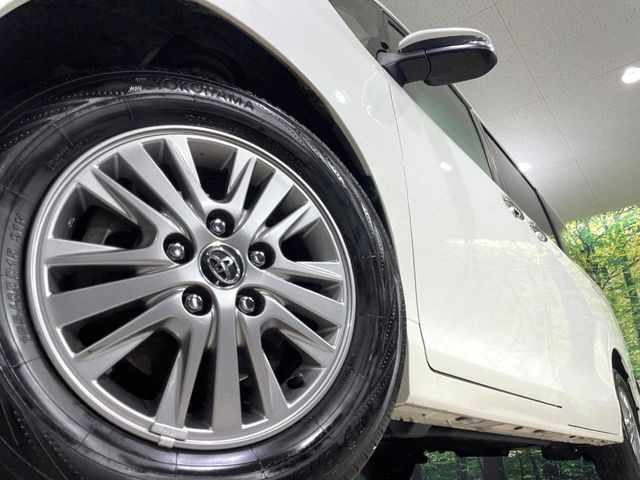 �y����15�C���`�A���~�z�C�[���z�O�ςɃ}�b�`���������A���~�z�C�[���𑕒����Ă���܂��B�e��ЊO�A���~�z�C�[����A�X�^�b�h���X�^�C�����戵�����Ă���܂��B���񂲑��k����������