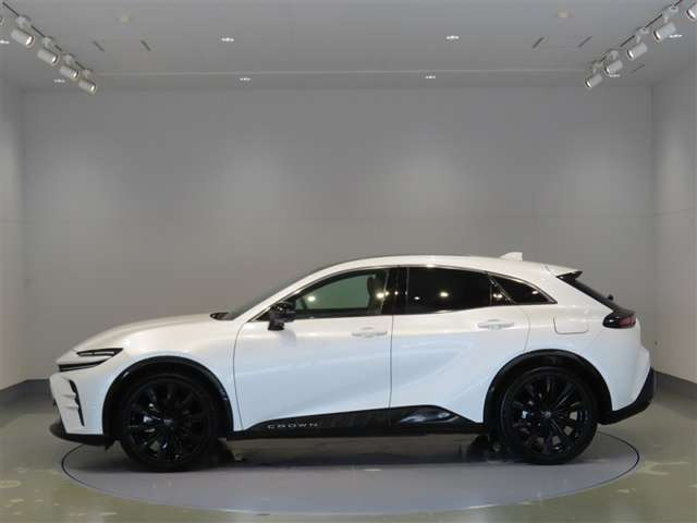 クラウンスポーツ2.5 Z E-Four 4WD