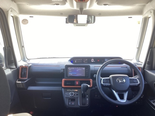 タントファンクロスターボ ecoIDLE 非装着車